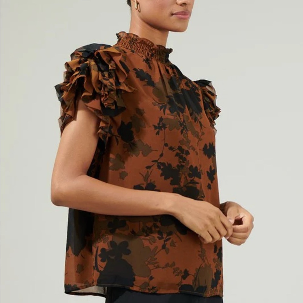 Sugarlips Ruffled Brown and Black Blouse - Picture 2 of 8